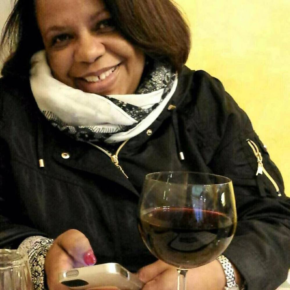 Meet your Posher, Denise